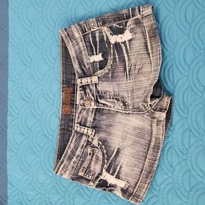 Jean shorts Pop Culture Size 5